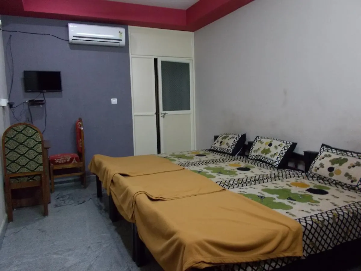 Flora Residency Hotel Perumpavur